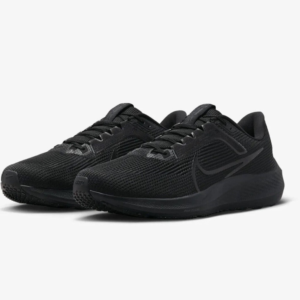 Nike Air Zoom Pegasus 40 Men’s 10.5